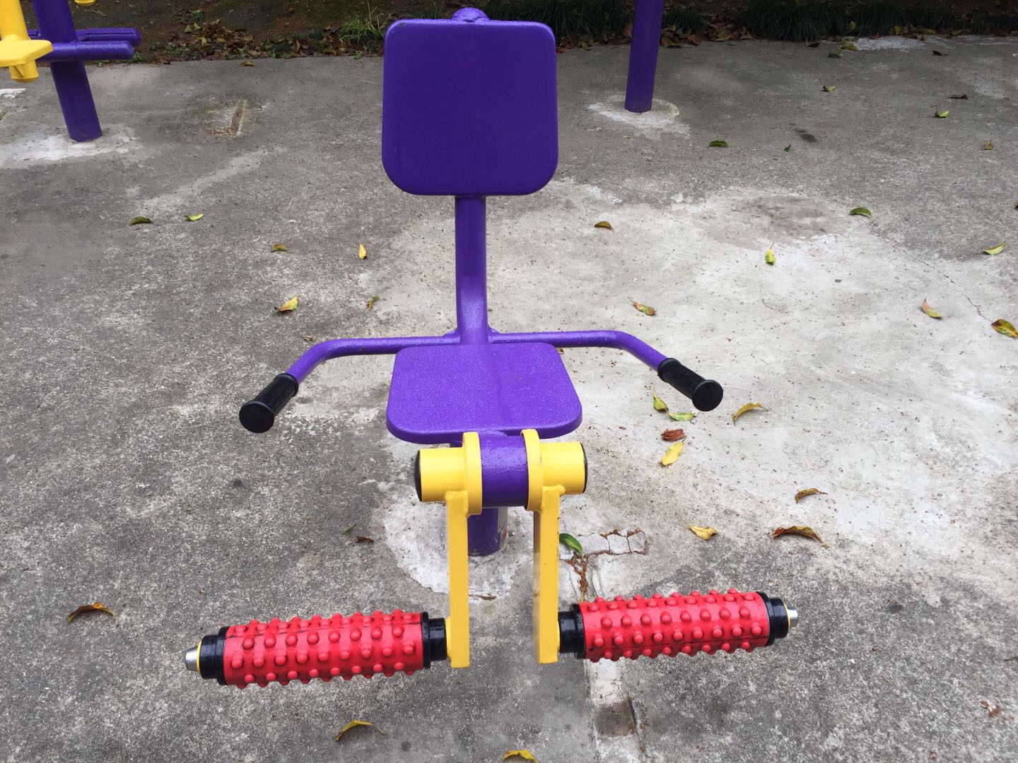 膝關(guān)節(jié)訓(xùn)練器