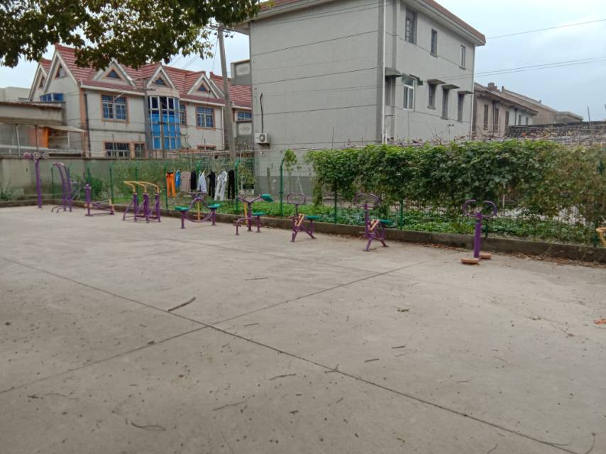 果園村2組第1健身點