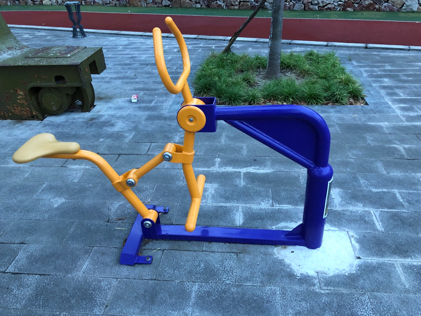 騎馬機(jī) 騎馬機(jī)