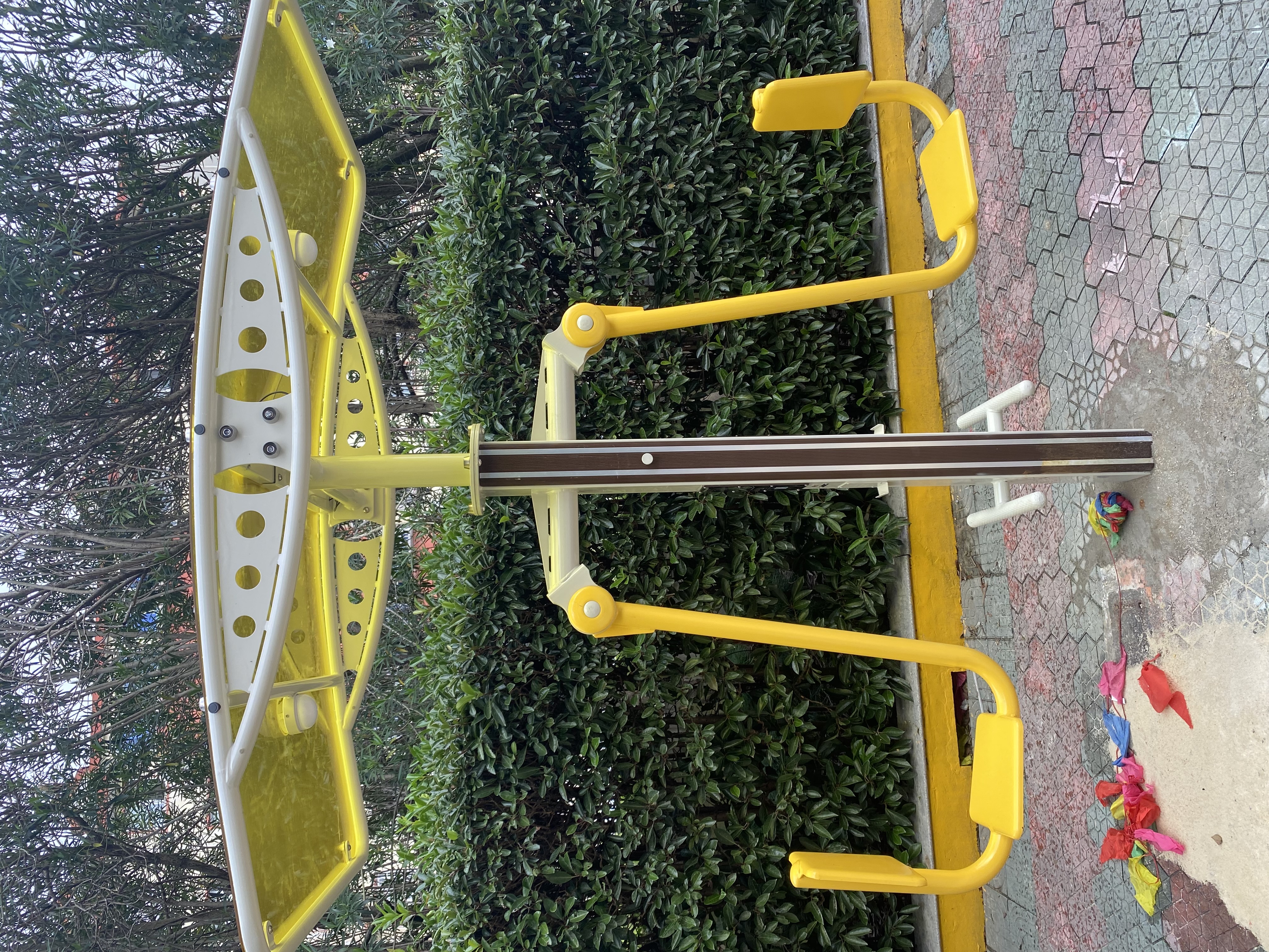 雙位智能坐蹬訓(xùn)練器 雙位智能坐蹬訓(xùn)練器