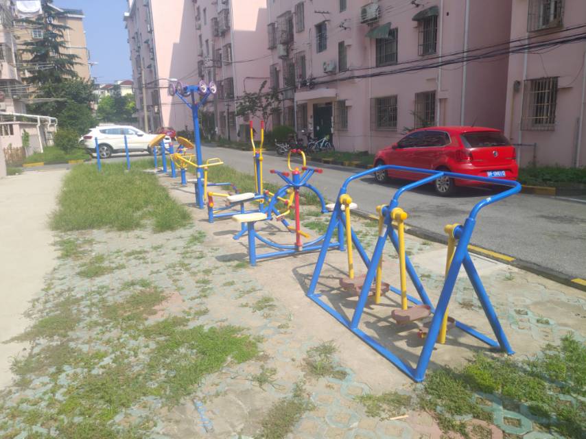 玉蘭二村社區(qū)健身點(diǎn)