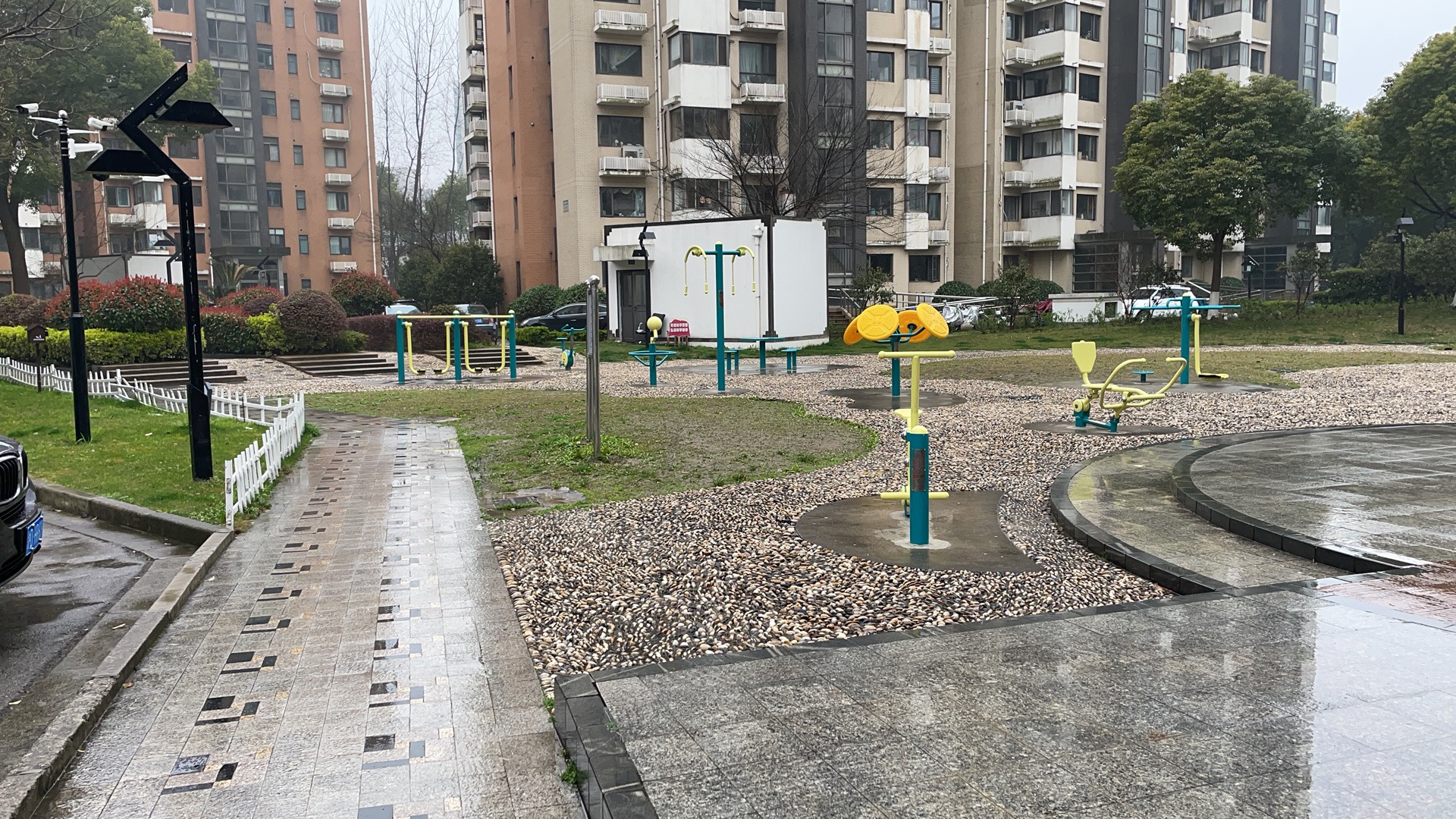 龍園居委市民益智健身點(diǎn)1