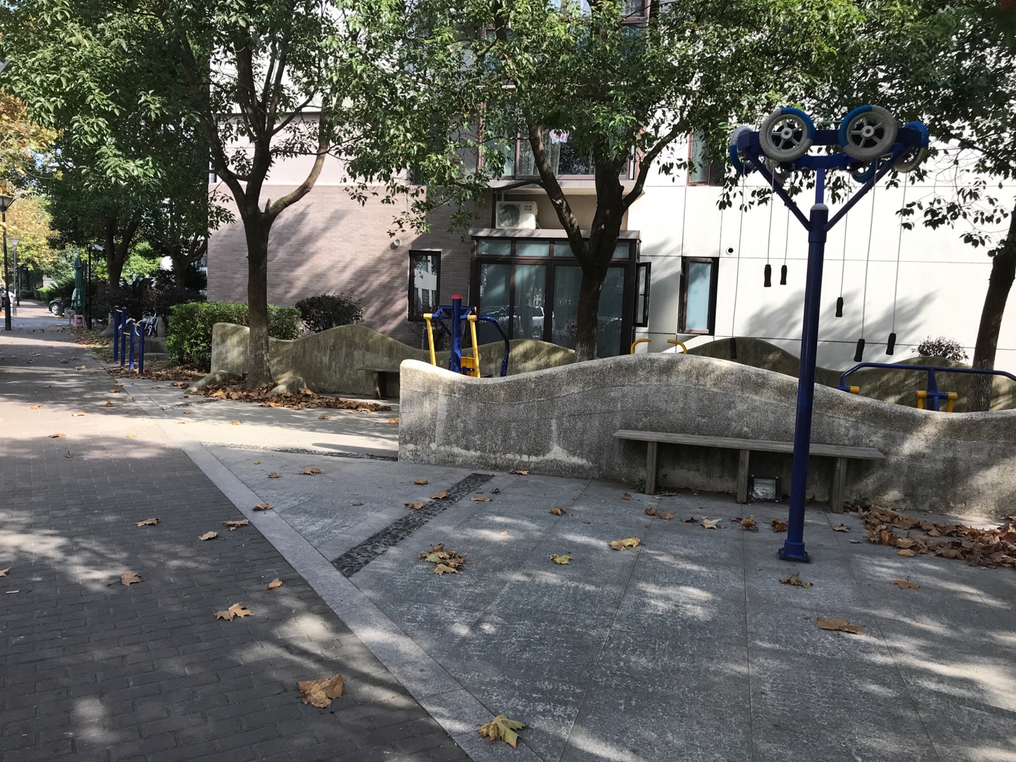 古棕路438弄86號(hào)健身苑點(diǎn)