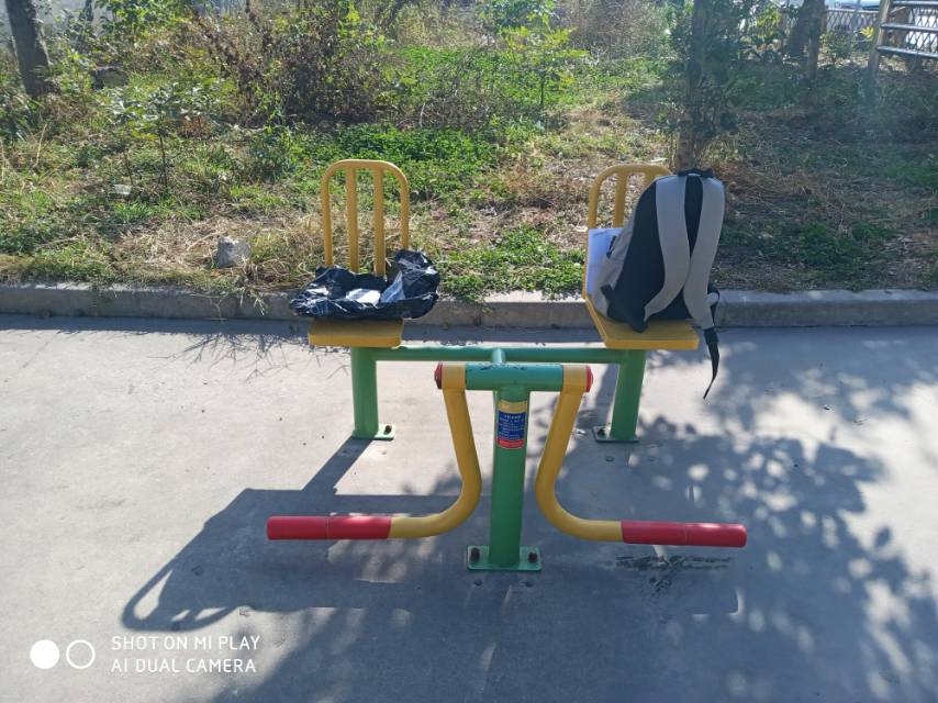 下肢康復(fù)器