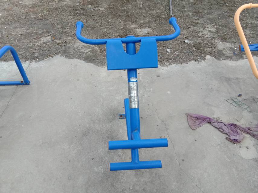 背肌訓(xùn)練器 背肌訓(xùn)練器