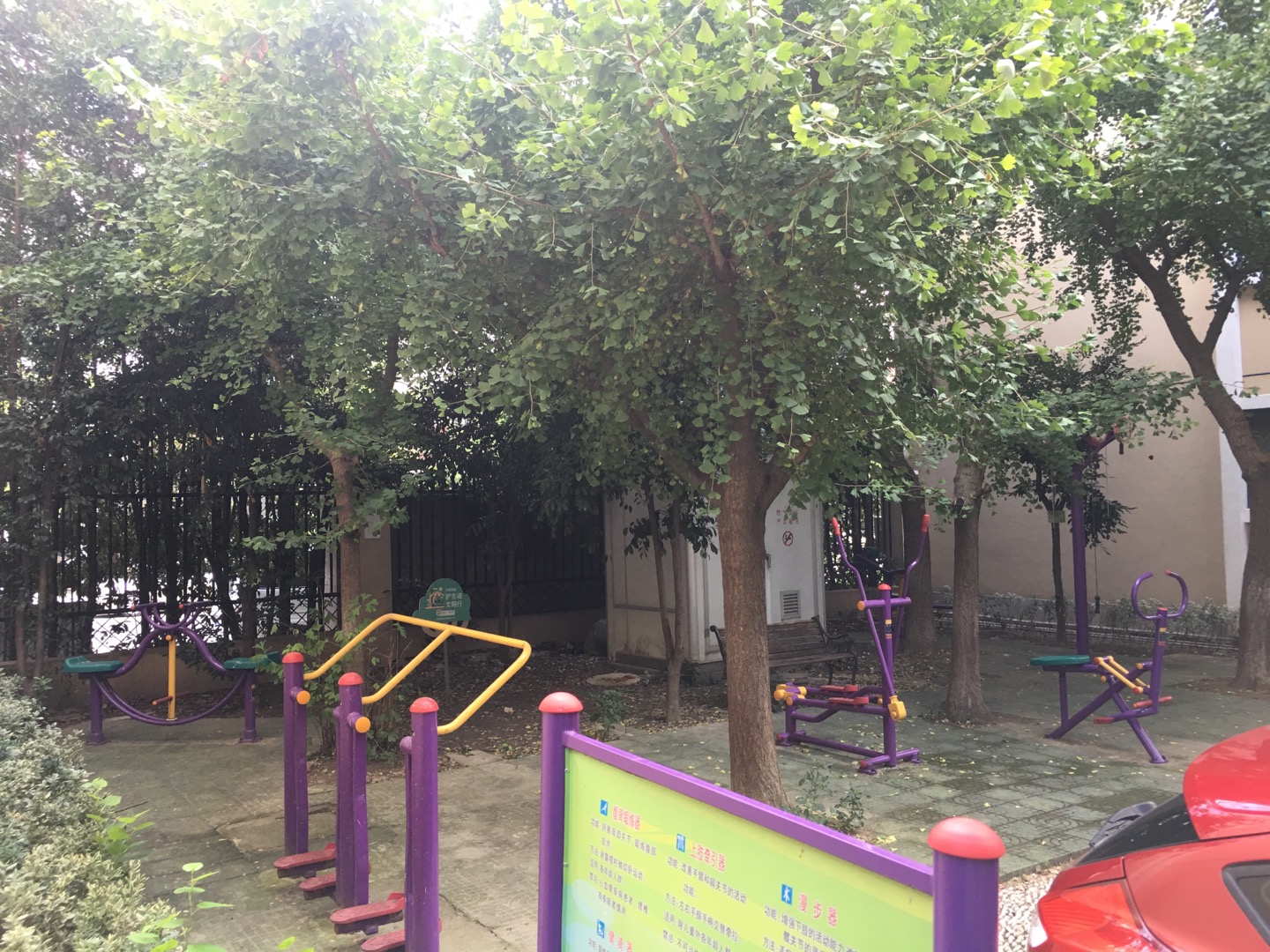 龍柏一村二居委永怡公寓小區(qū)點(diǎn)