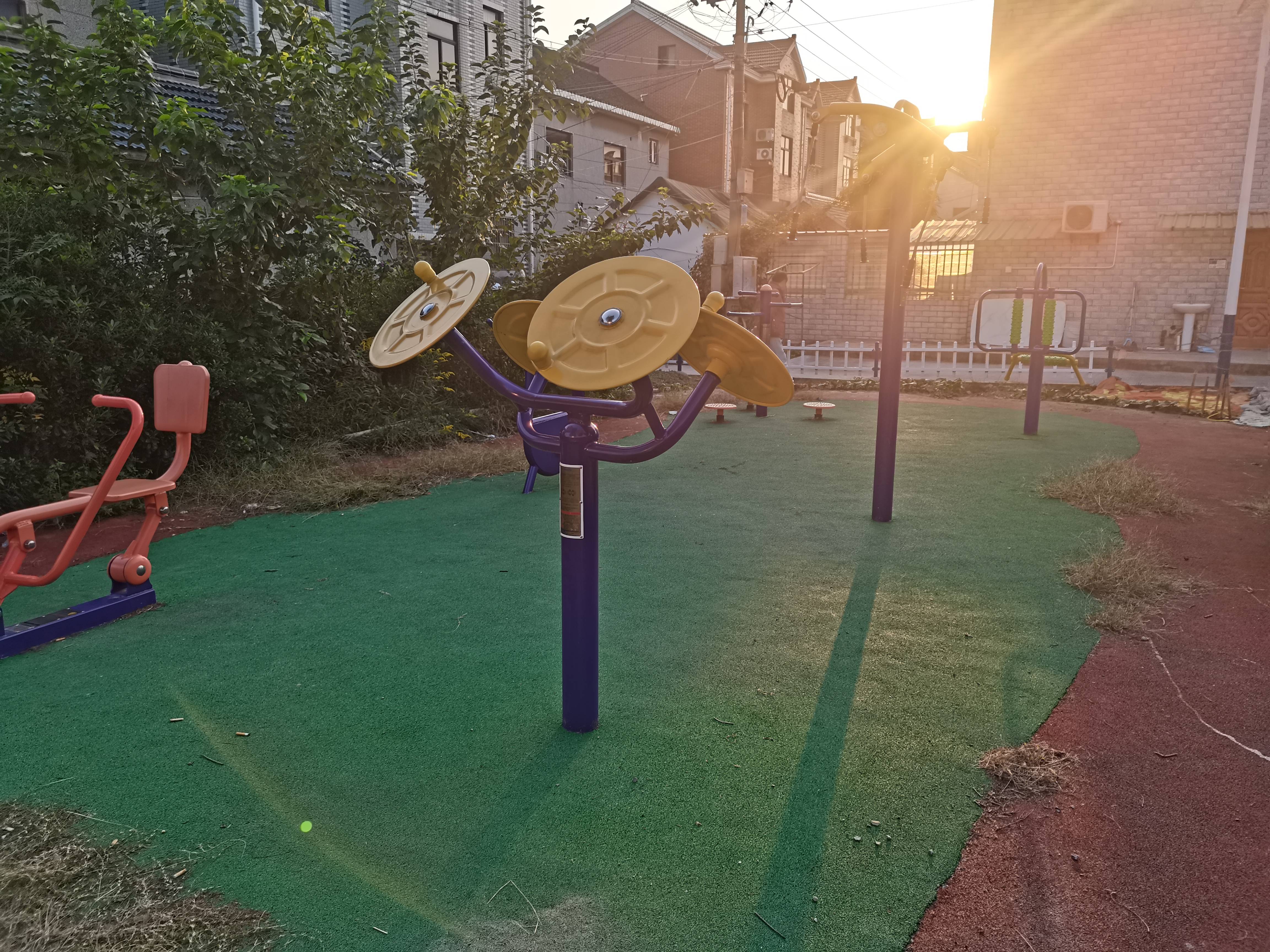 夏陽街道塘郁村十一組健身苑點(diǎn)