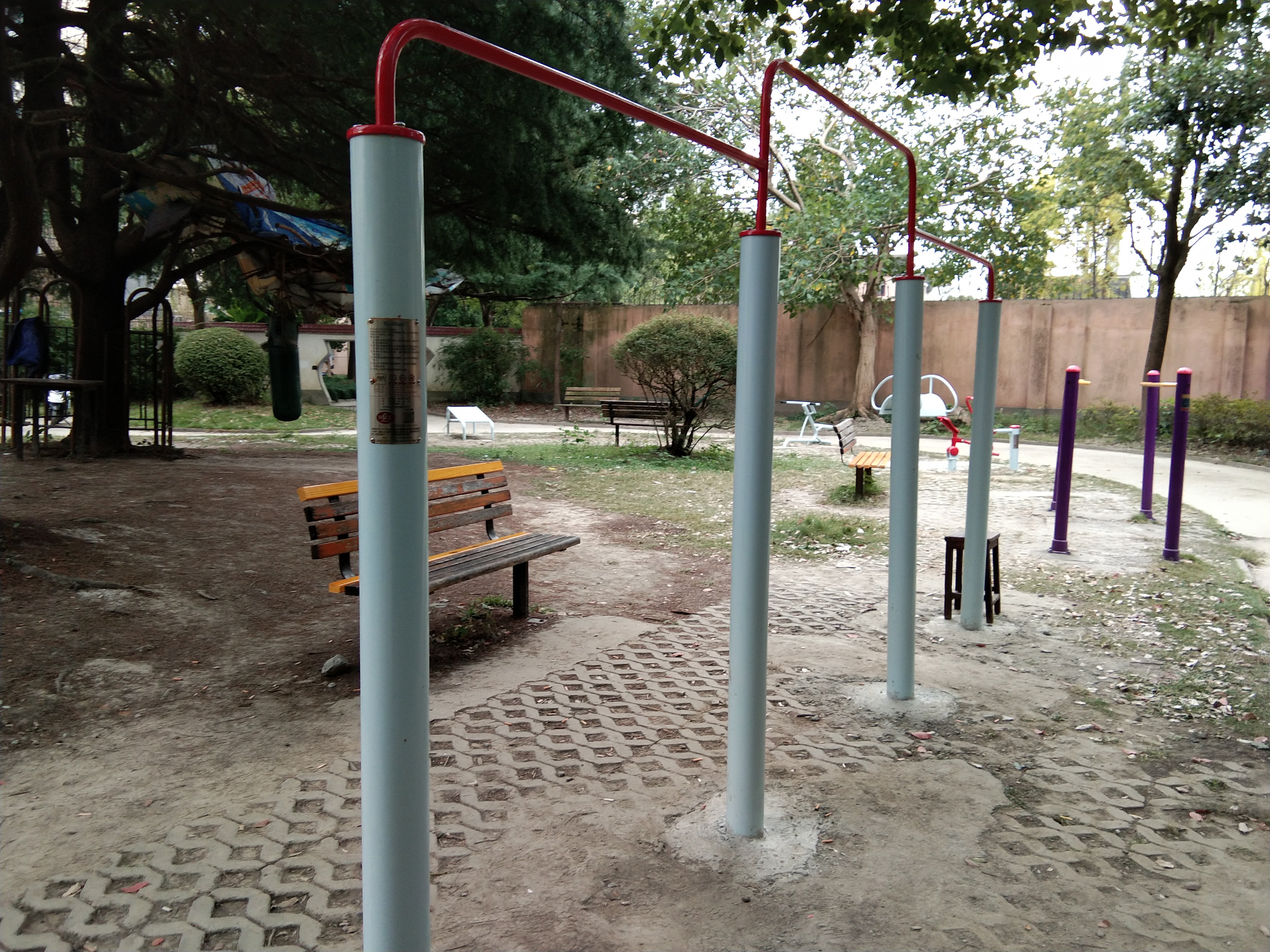 三位引體器 三位引體器