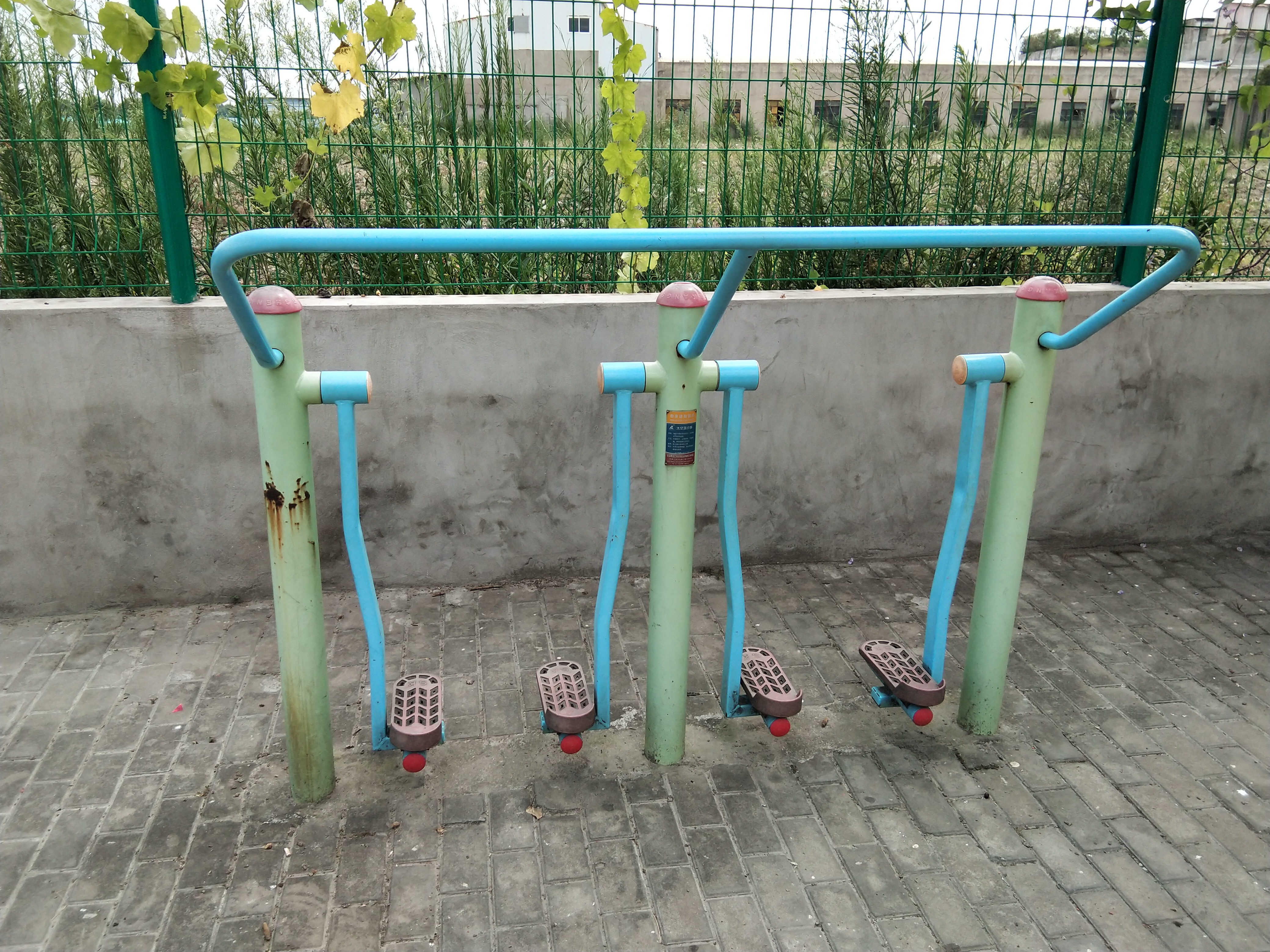 太空漫步器 太空漫步器