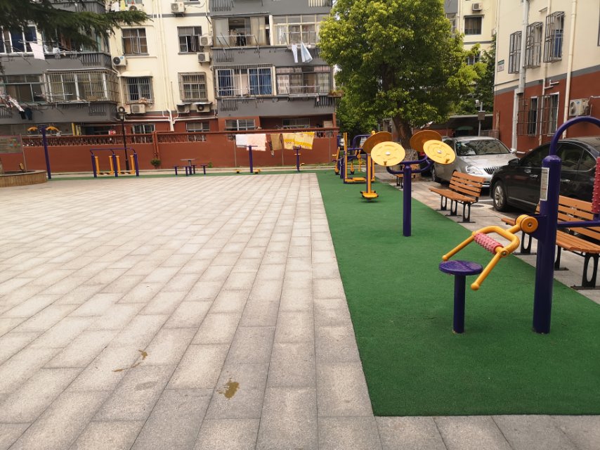 慶華社區(qū)慶華三村健身點(diǎn)