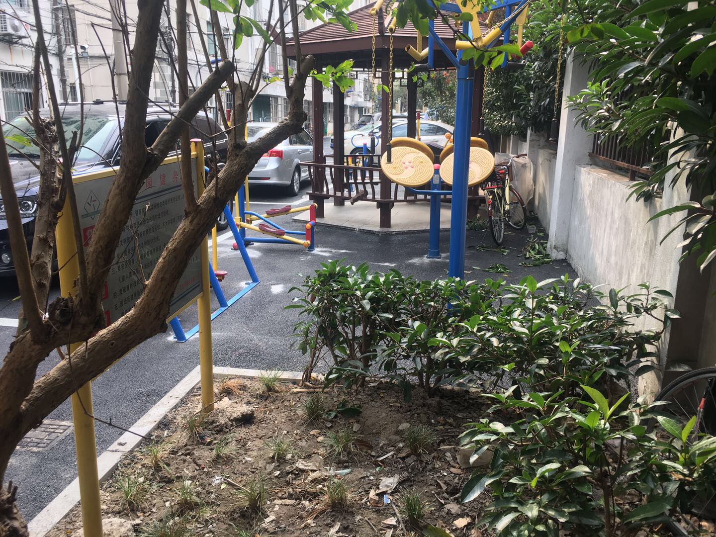 蝶戀園小區(qū)健身點(diǎn)