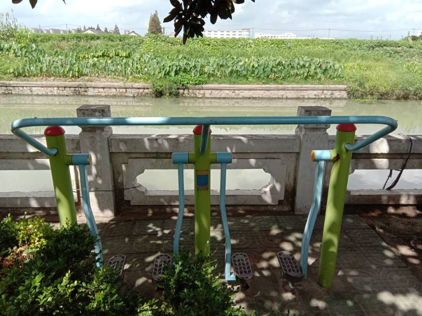 太空漫步器 太空漫步器