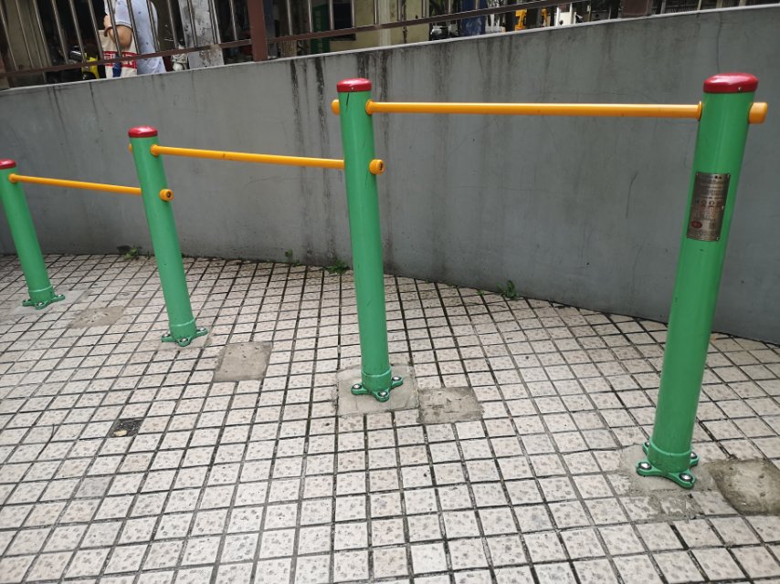 多聯(lián)壓腿架 多聯(lián)壓腿架