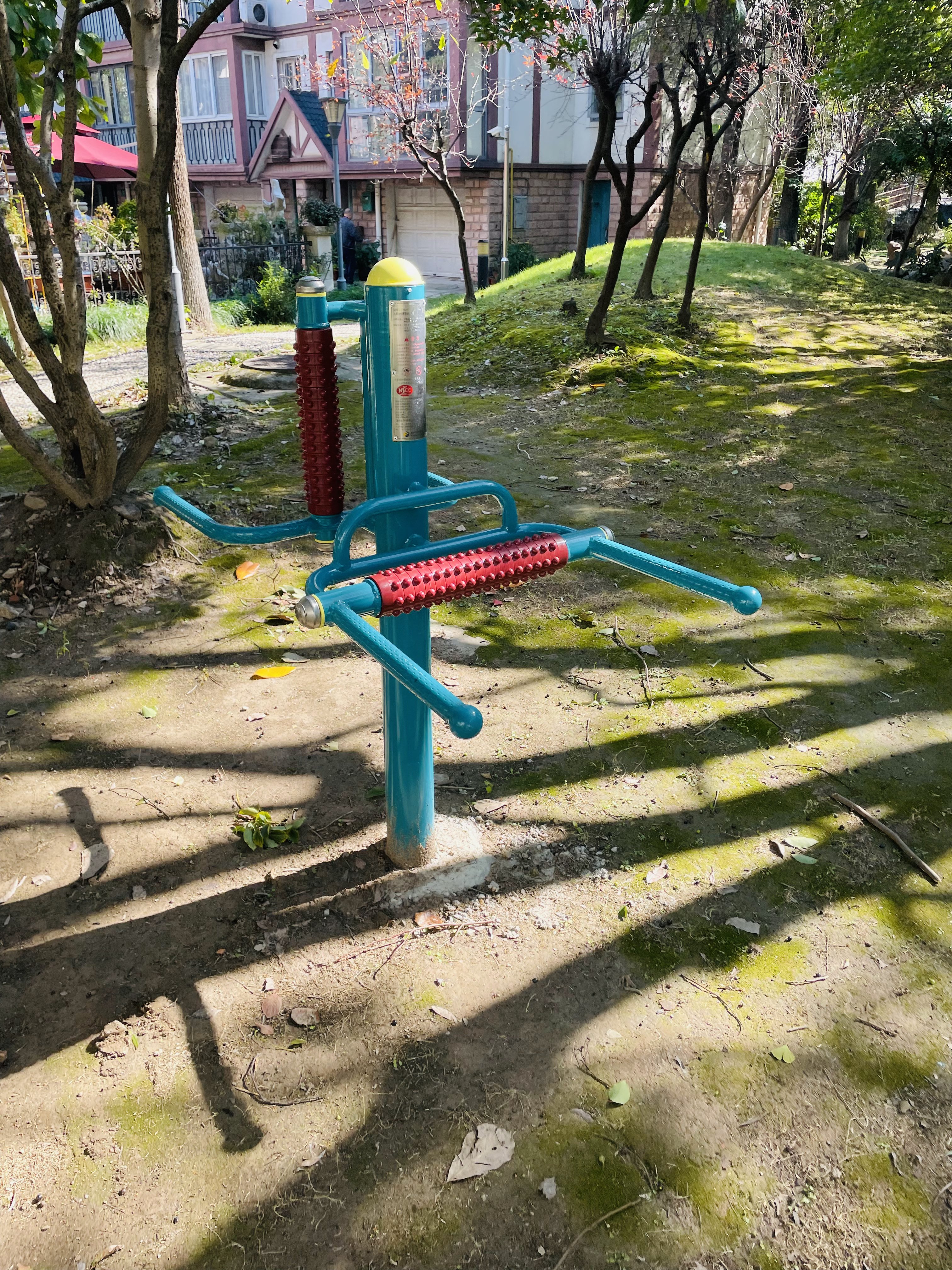 互動式腰背按摩器 互動式腰背按摩器