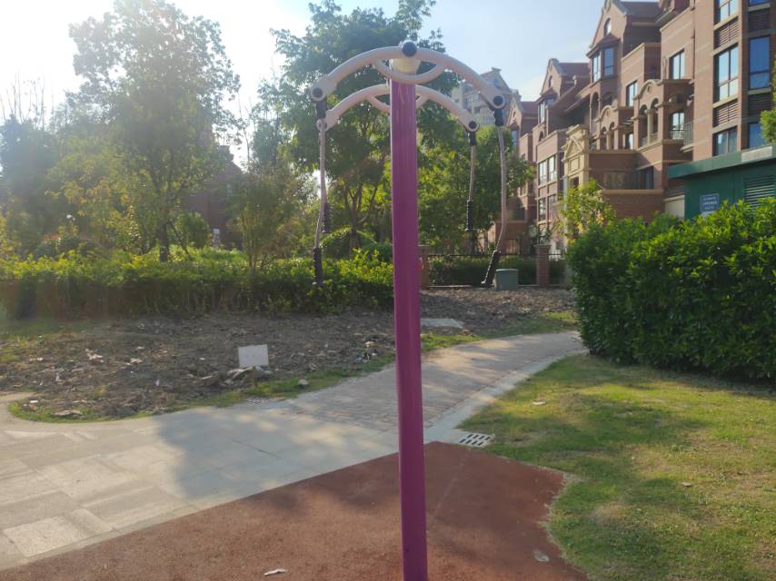 上肢牽引器(兩站位) 上肢牽引器(兩站位)