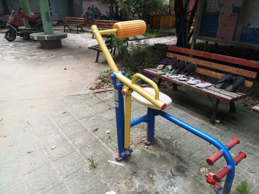 腹背鍛煉器 腹背鍛煉器