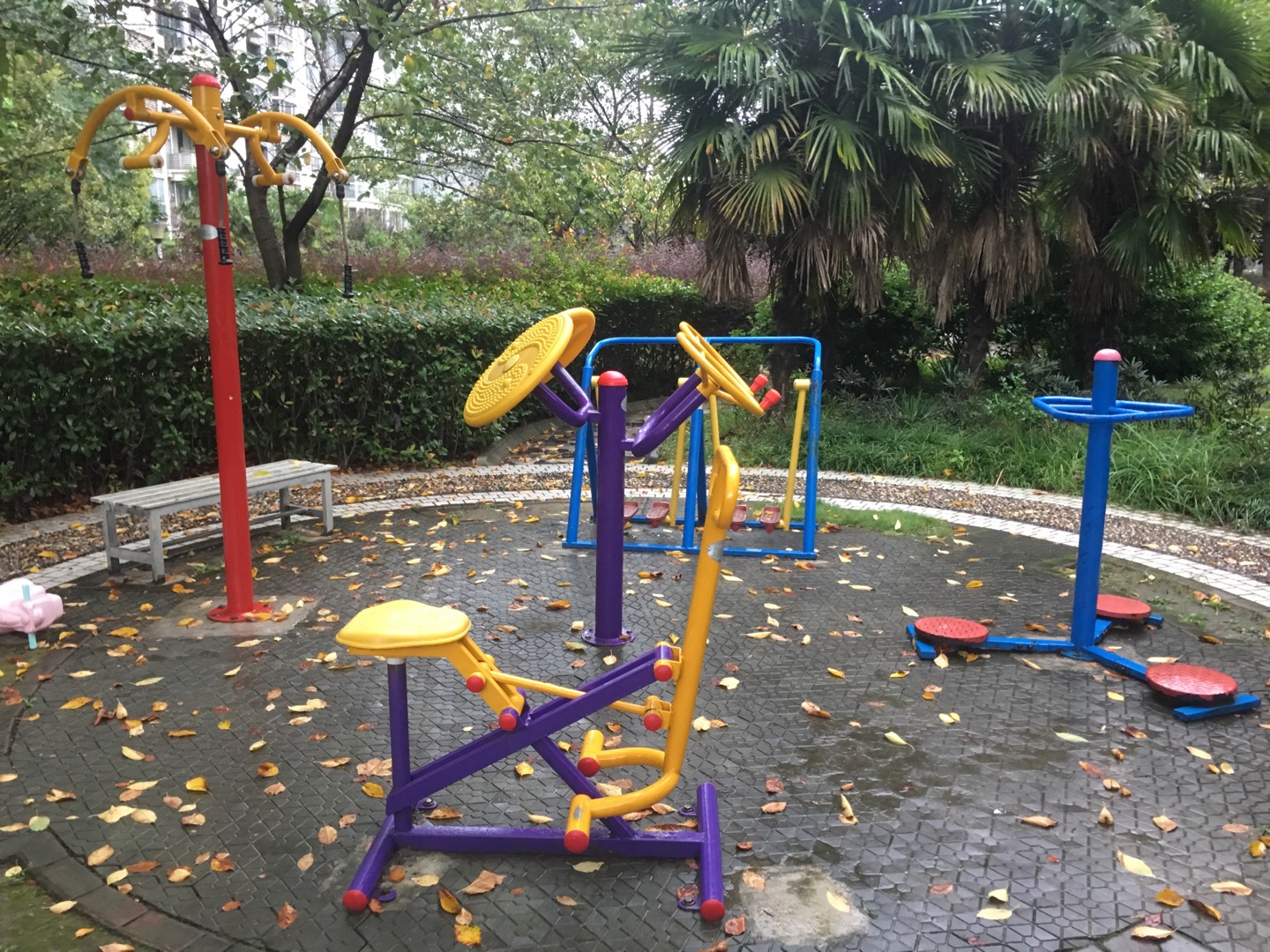 嘉禾麗景苑小區(qū)益智健身點(diǎn)