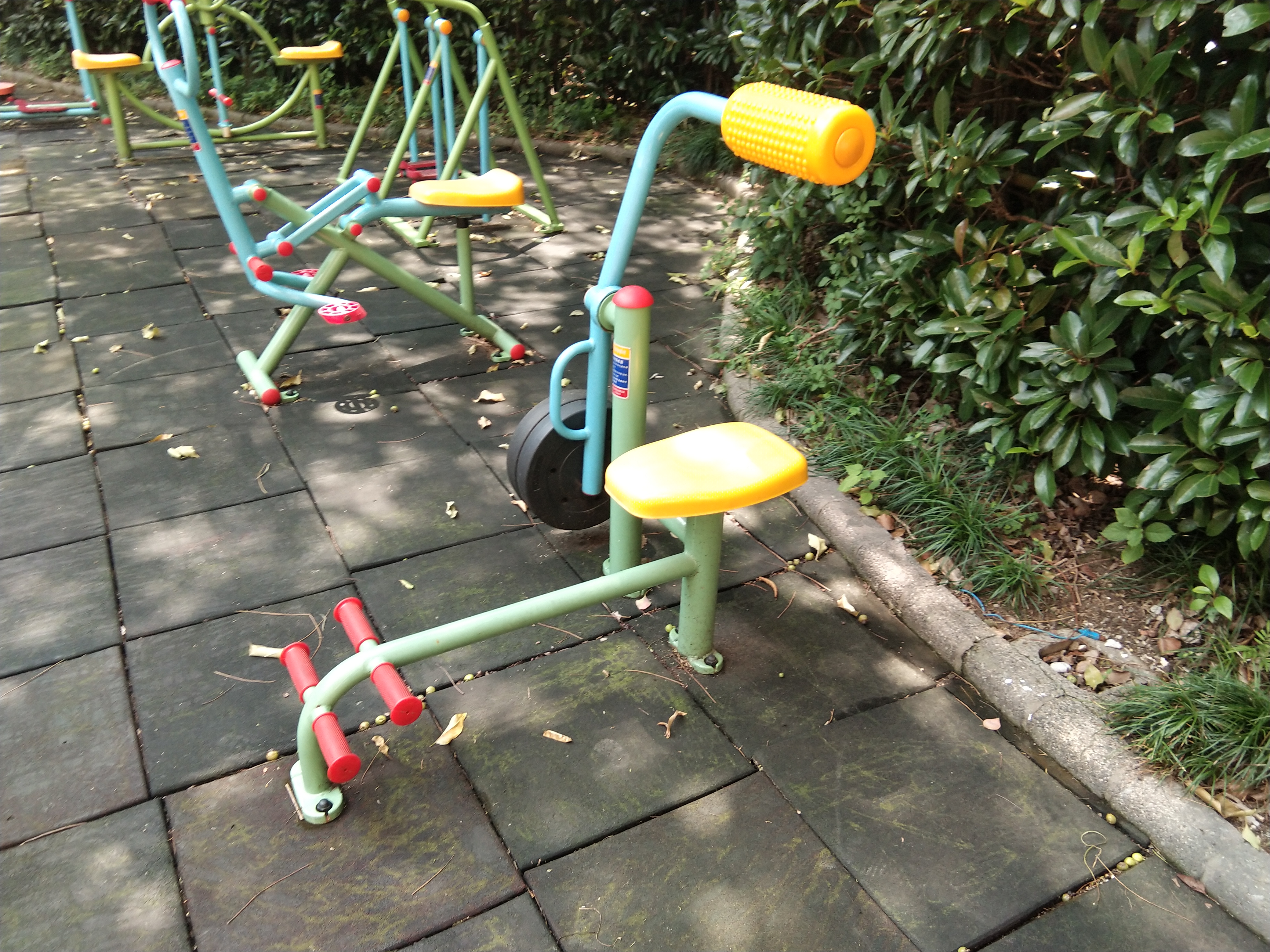 腹背鍛煉器 腹背鍛煉器