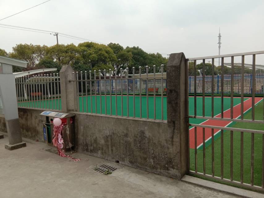 道新村東杜家宅118號(hào)門球場(chǎng)