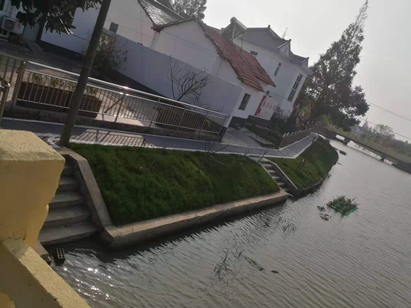 白鶴鎮(zhèn)紅旗村閘閬市民健身步道