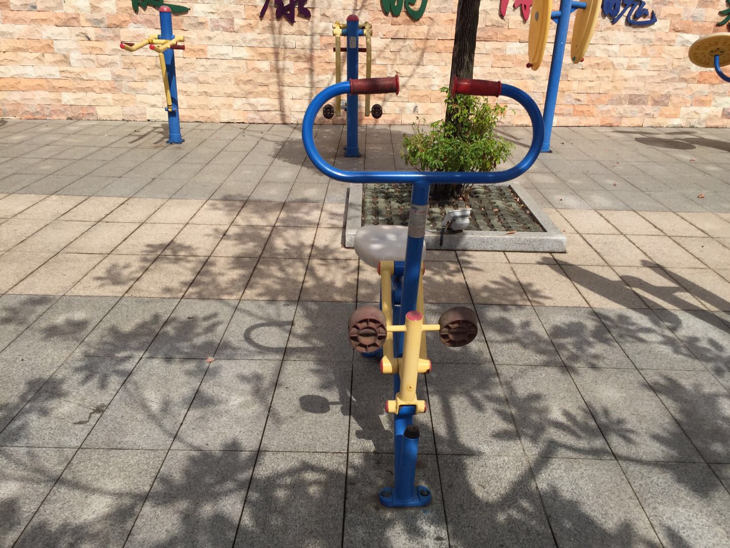 腰力鍛煉器 腰力鍛煉器