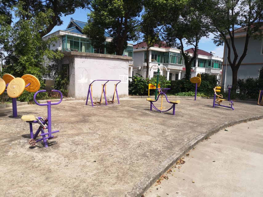 匯安小區(qū)健身點