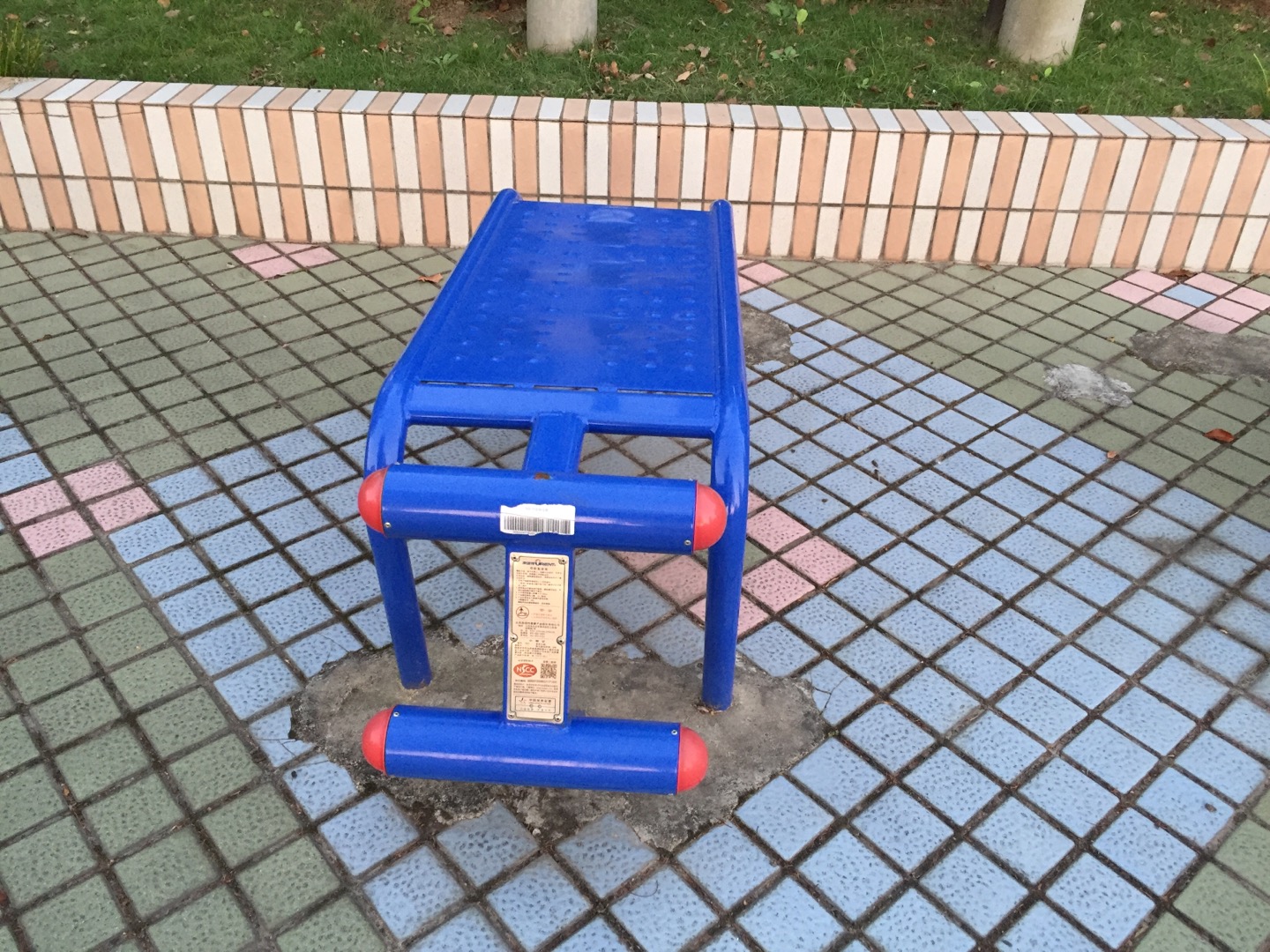 仰臥起坐板 仰臥起坐板