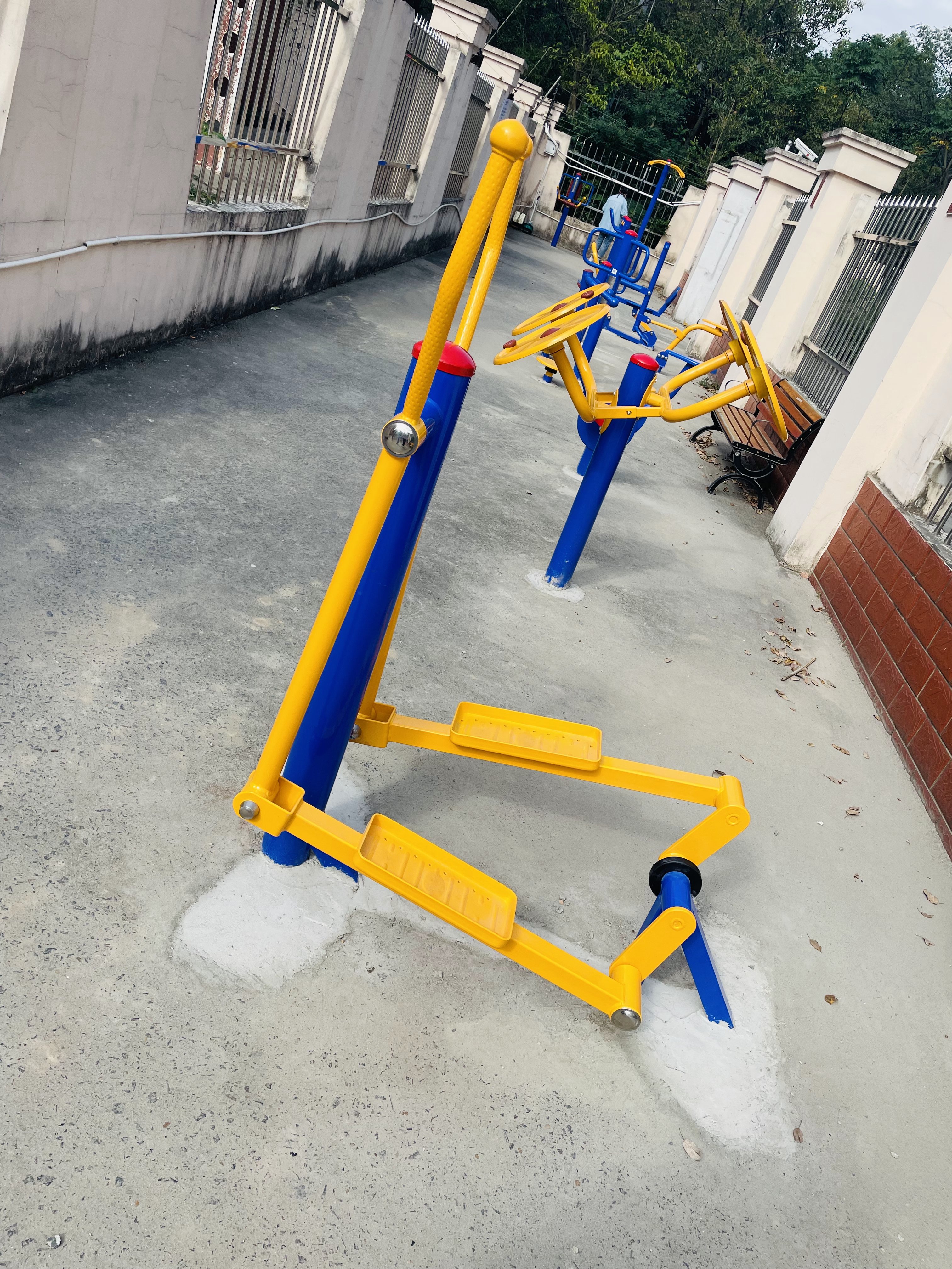 室外橢圓機(jī)