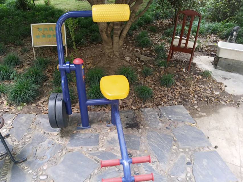 腹背鍛煉器 腹背鍛煉器