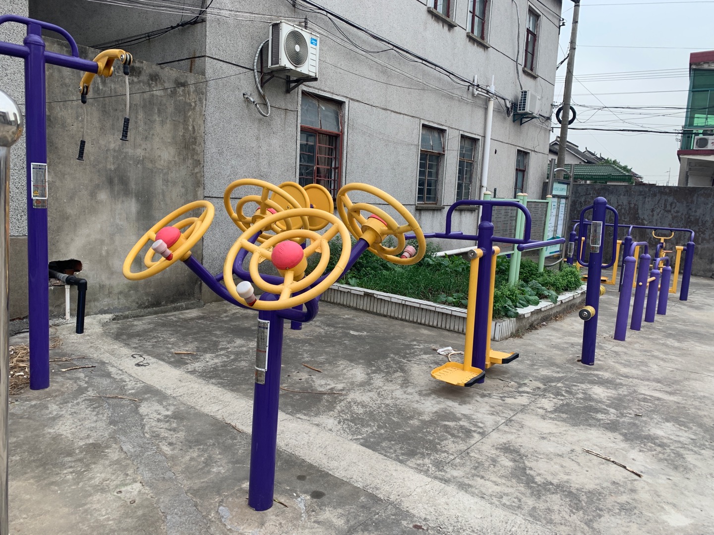 塘灣村老年活動室健身點(diǎn)