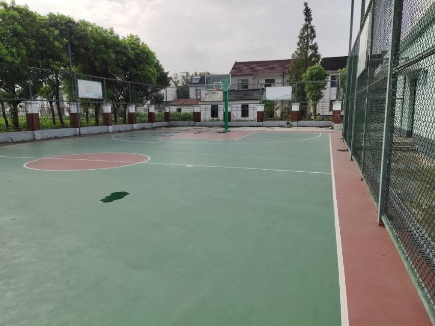 李莊村籃球場(chǎng)