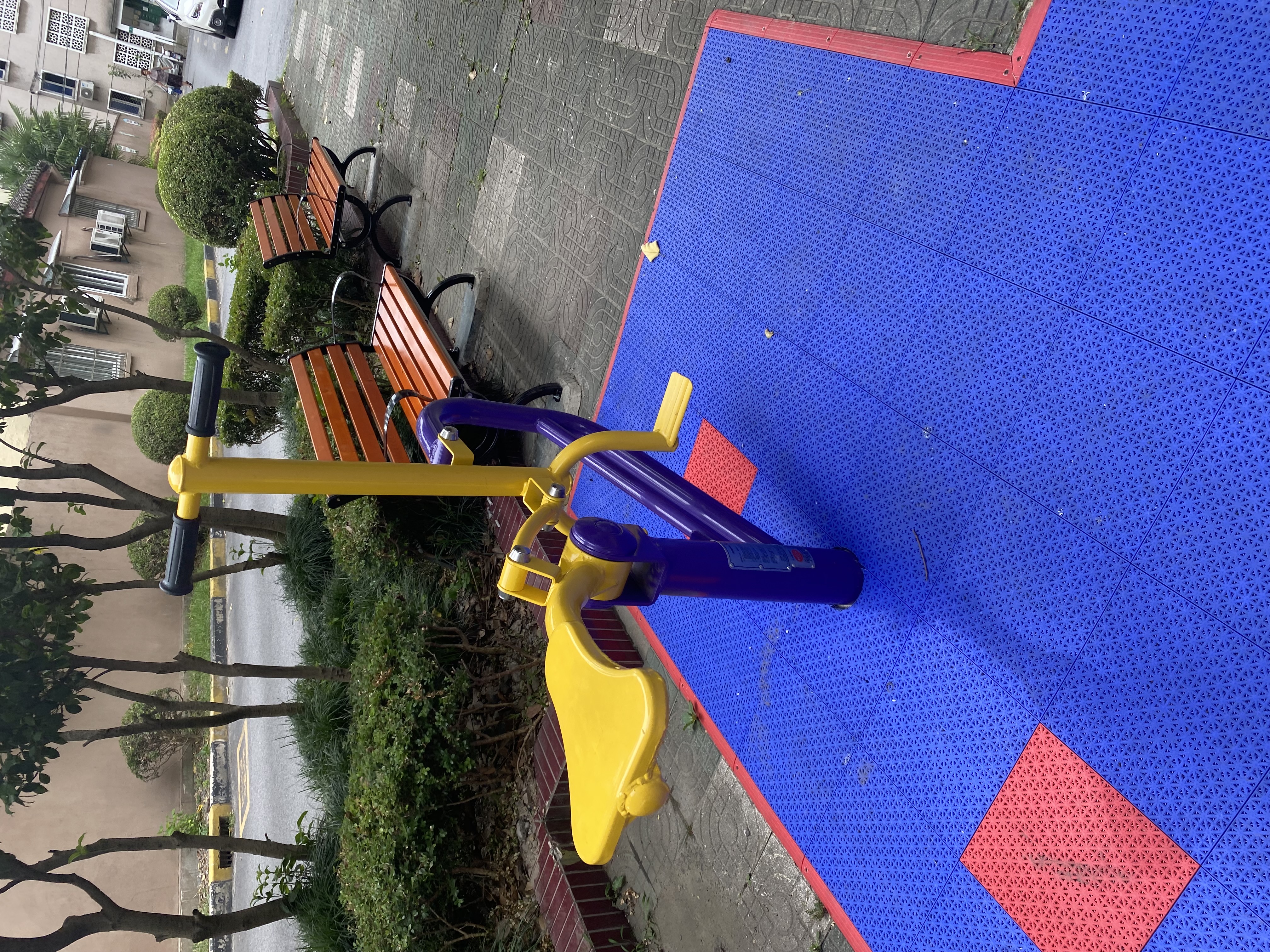 健騎機(jī) 健騎機(jī)