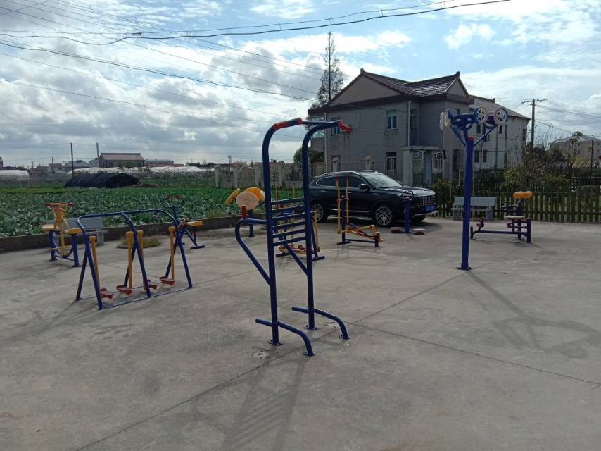 森林村五組森林路58號(hào)健身路徑