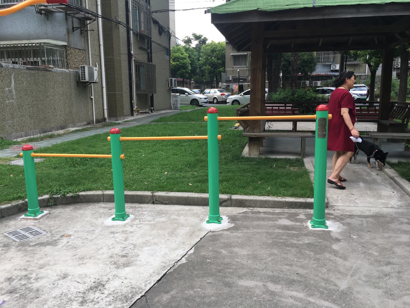 多聯(lián)壓腿架 多聯(lián)壓腿架