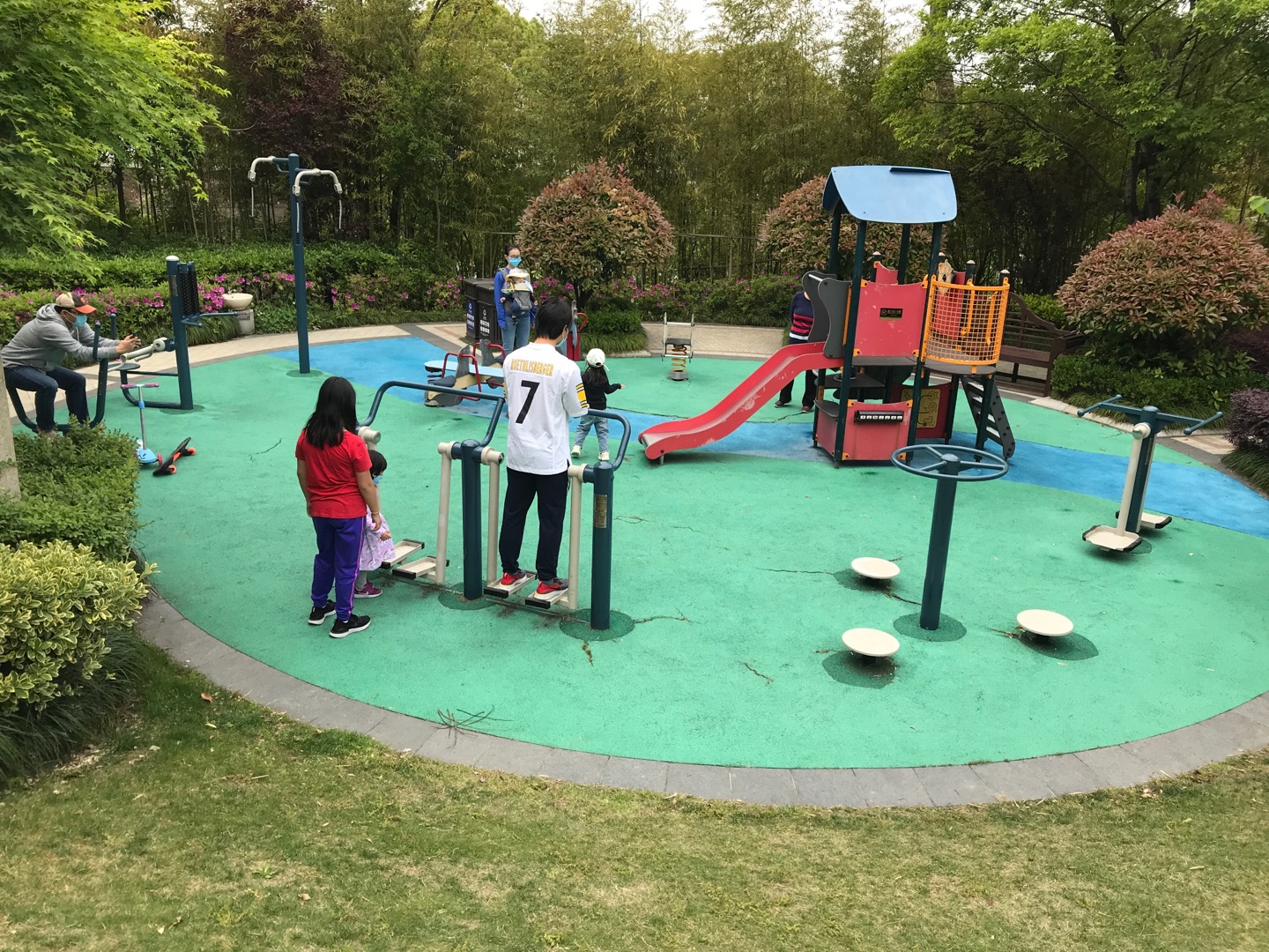 金地天御市民益智健身苑點