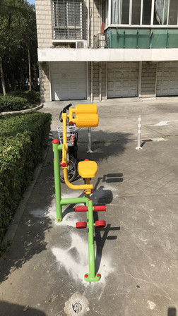 自重腹背鍛煉器 自重腹背鍛煉器