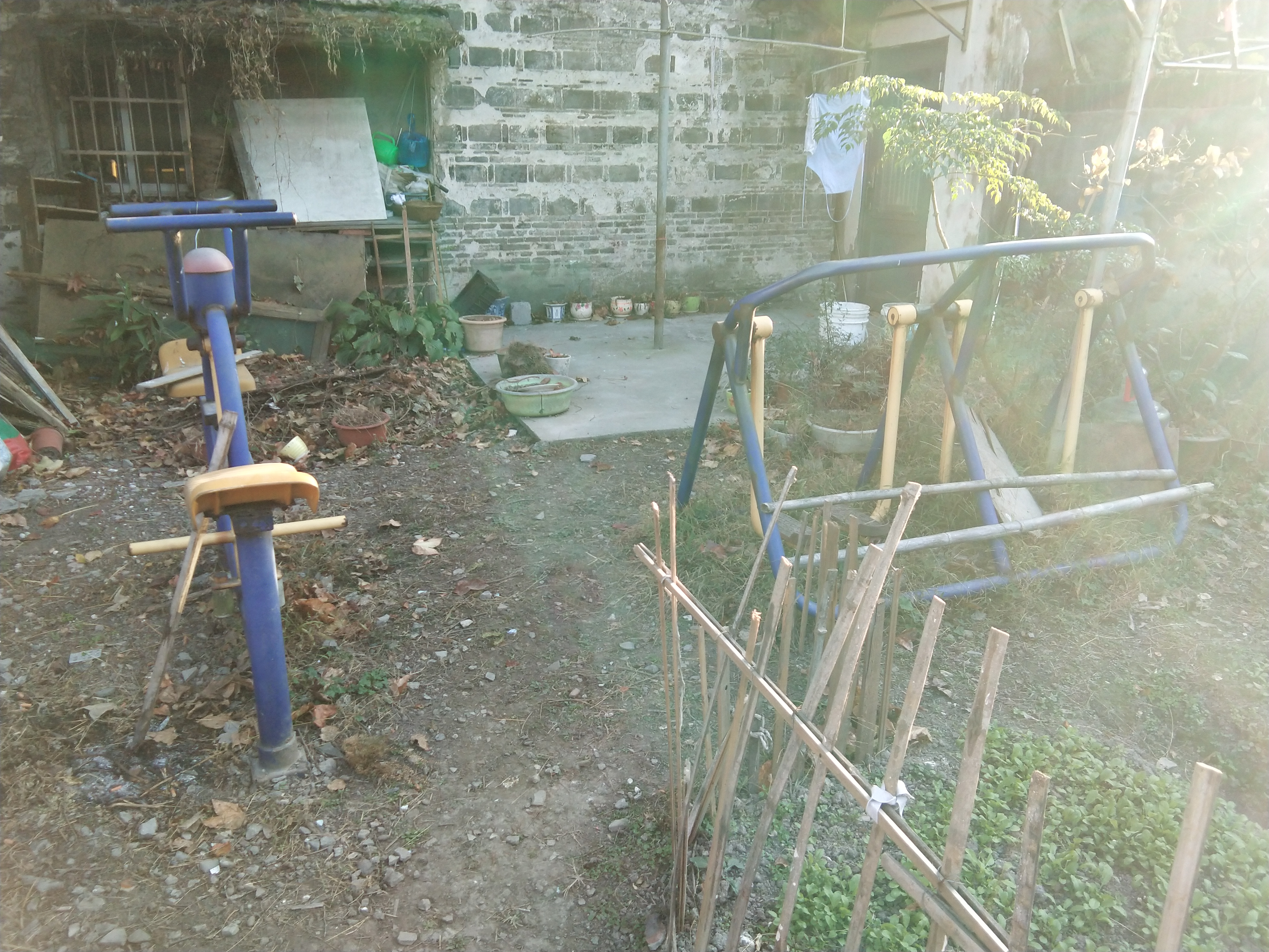 新場大街234弄健身苑點(diǎn)