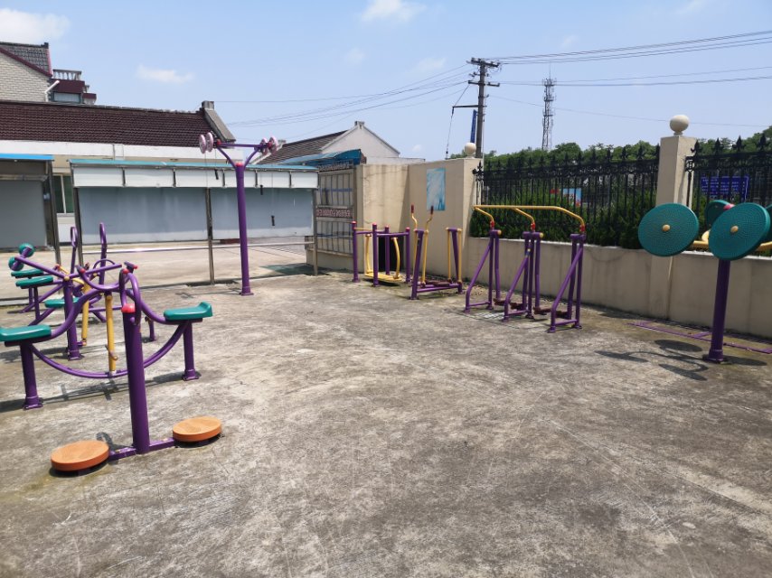 工農(nóng)村健身點(diǎn)