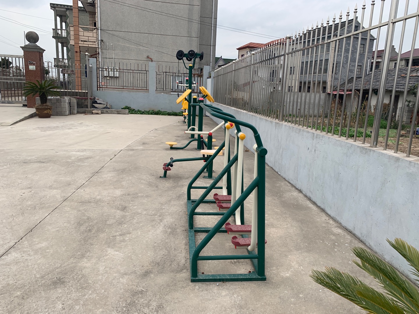 萬興村萬二1組健身點