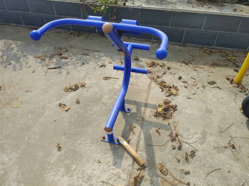 背肌訓(xùn)練器 背肌訓(xùn)練器