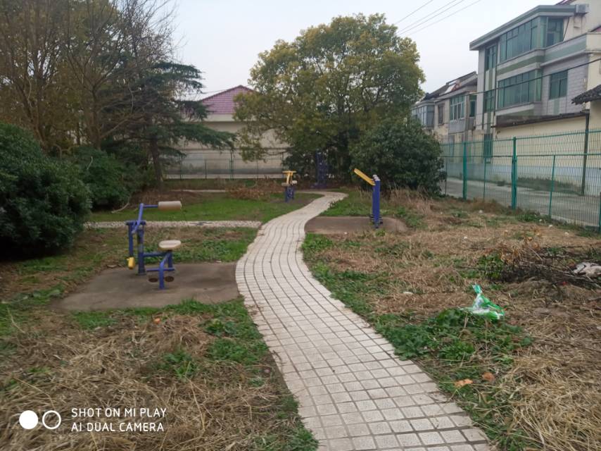 前哨活動(dòng)中心健身點(diǎn)