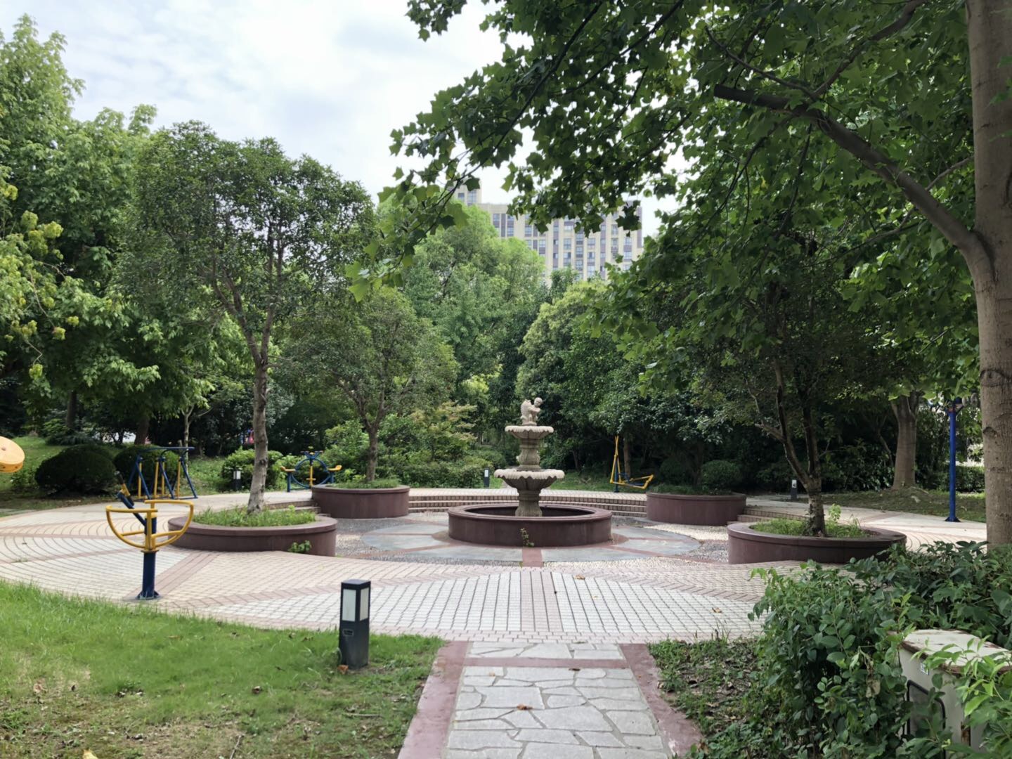 香榭里健身點(diǎn)