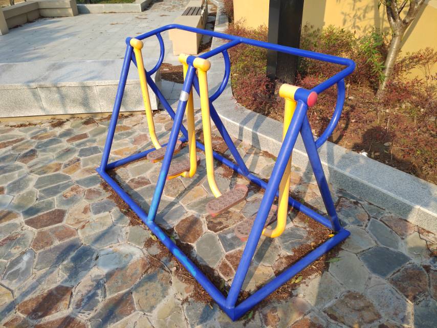 二人太空漫步機(jī)