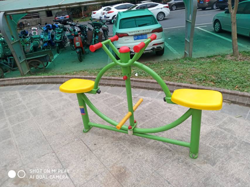 下肢康復(fù)器