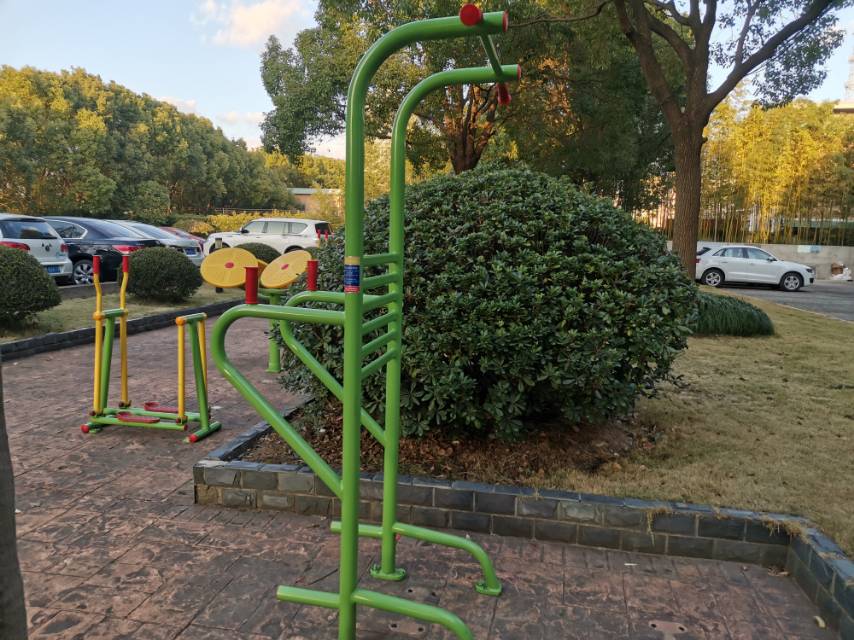 多功能訓(xùn)練器 多功能訓(xùn)練器