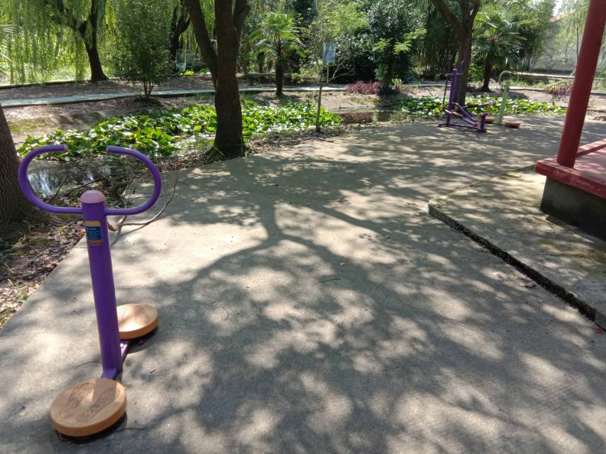 田山莊村健身點（晨光苑）