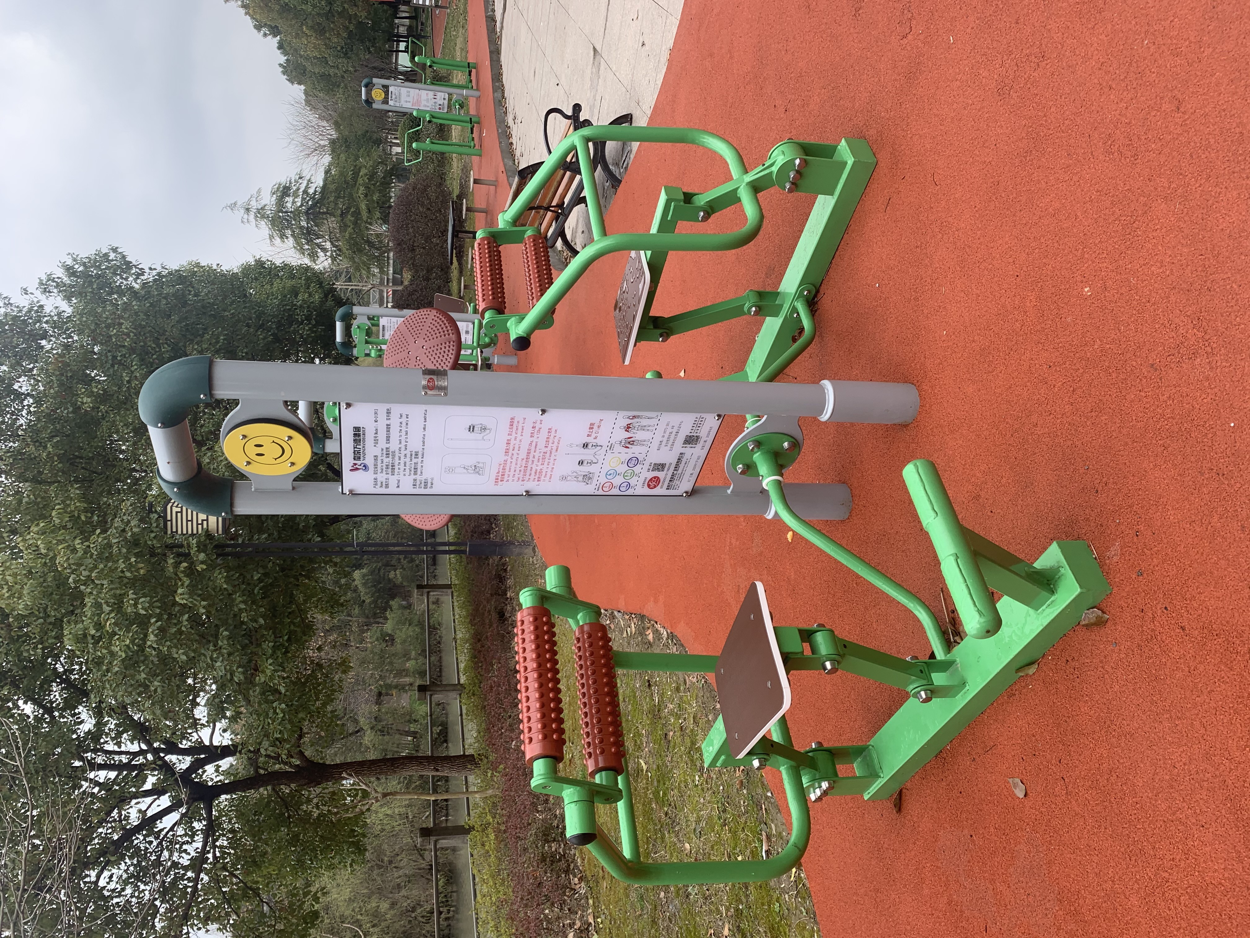 雙位背部訓(xùn)練器 雙位背部訓(xùn)練器