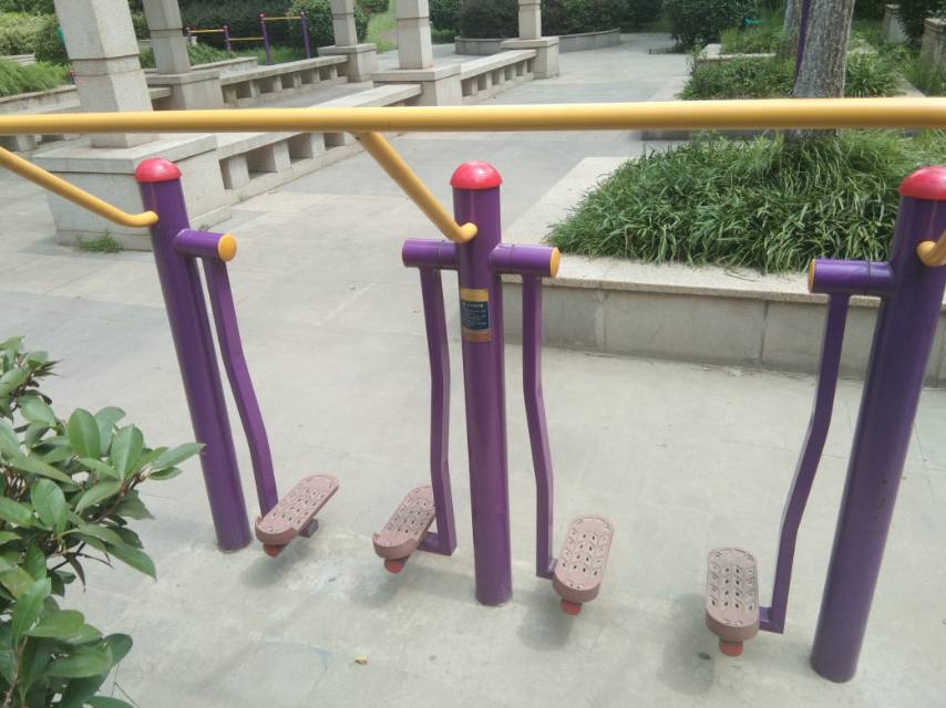 太空漫步器 太空漫步器