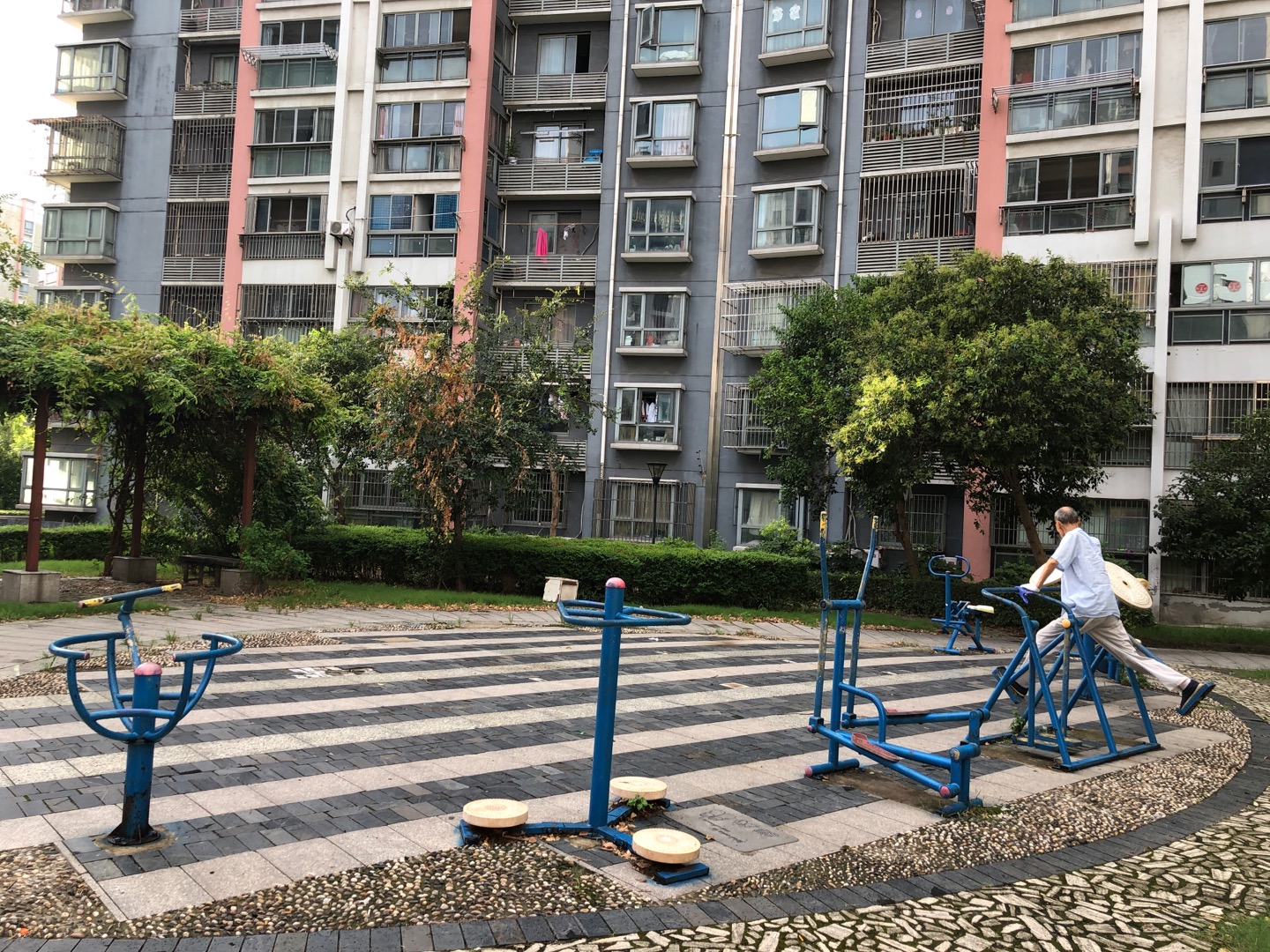 金橋社區(qū)健身點(diǎn)