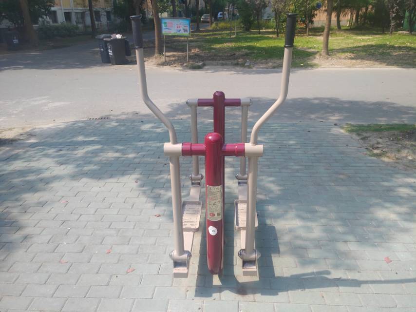 平步機(jī) 平步機(jī)